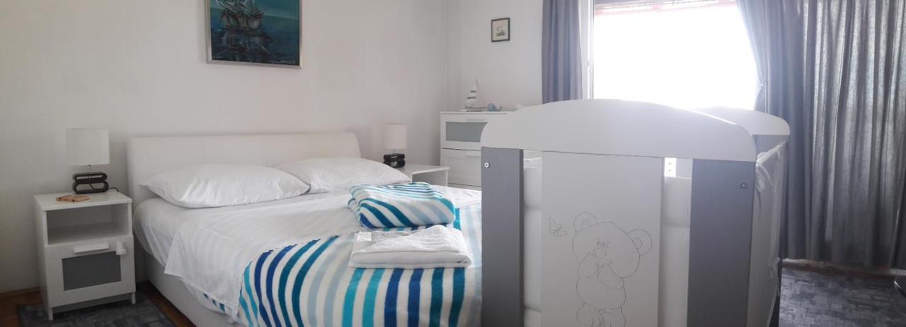 Apartman-Maja-Krk Krk Town Eksteriør bilde