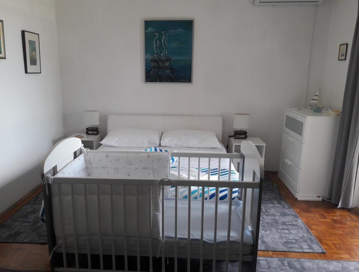 Apartman-Maja-Krk Krk Town Eksteriør bilde